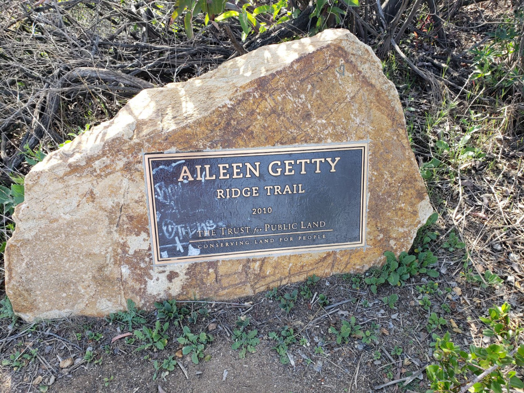 18_Aileen Getty Ridge Trail Plaque.jpg